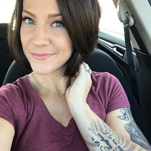 Meet your Posher, Desiree